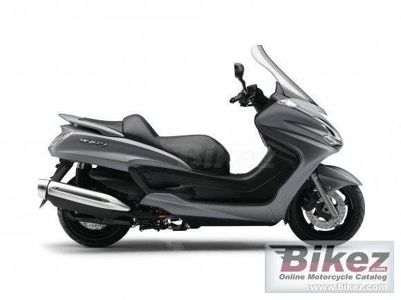 2010 Yamaha Majesty photo